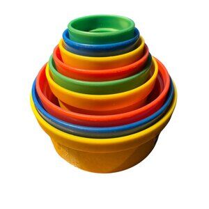 Kids Educational Toy. Plastic Nesting Cups Set By Playwell. Preschool vntg?